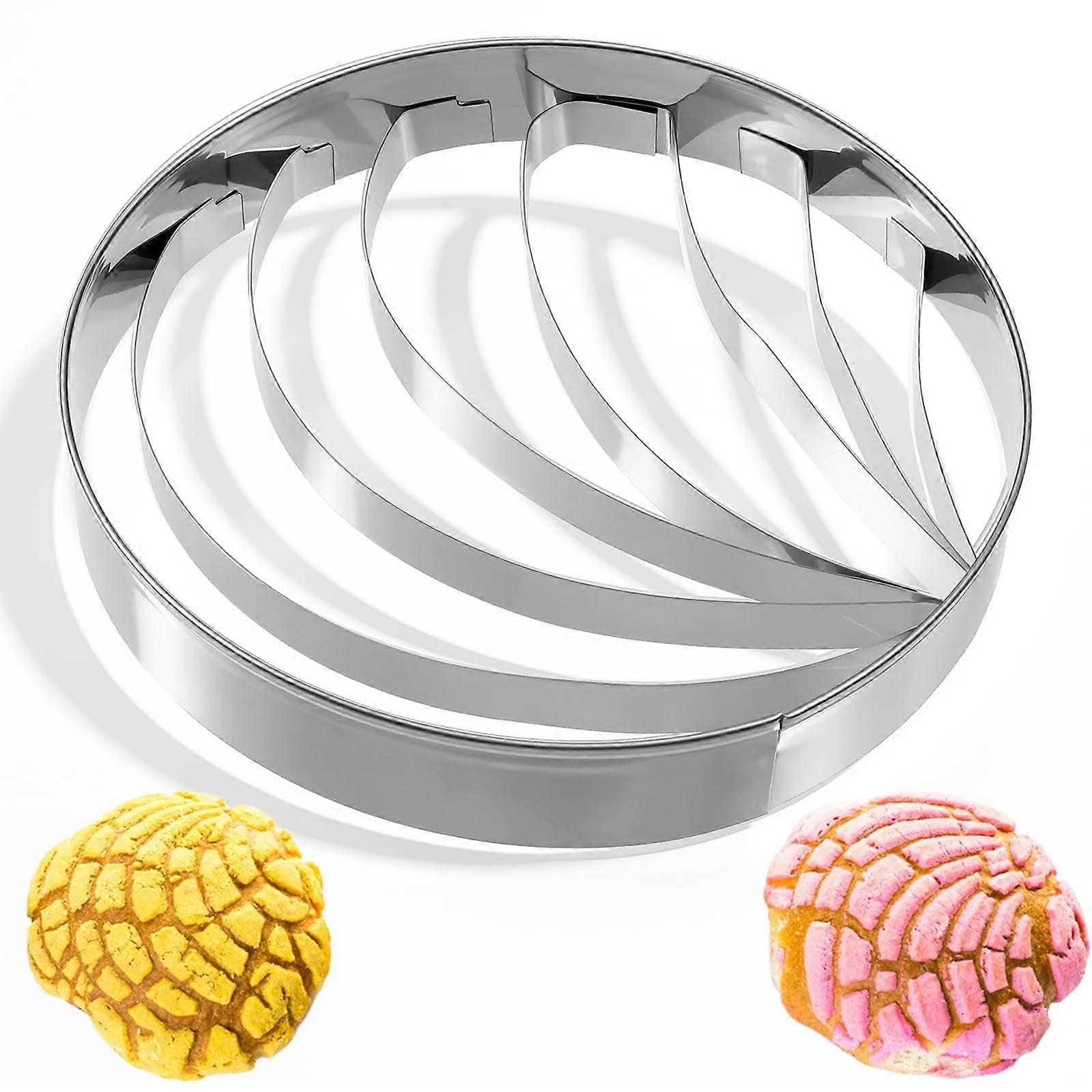 Mexican Concha Cutter Stainless Steel Donut Cutter with Precision Shell Pattern and Ergonomic Grip