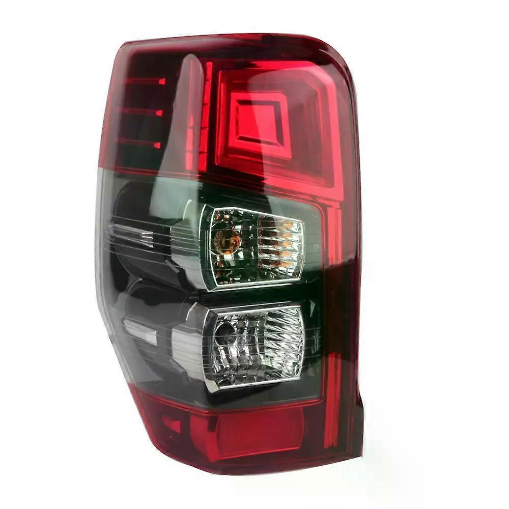 High qualityLeft/Right Side Tail Lamp For Mitsubishi Triton L200 2019 2020 2021 2022 2023 Rear Tail Light Brake Lamp with