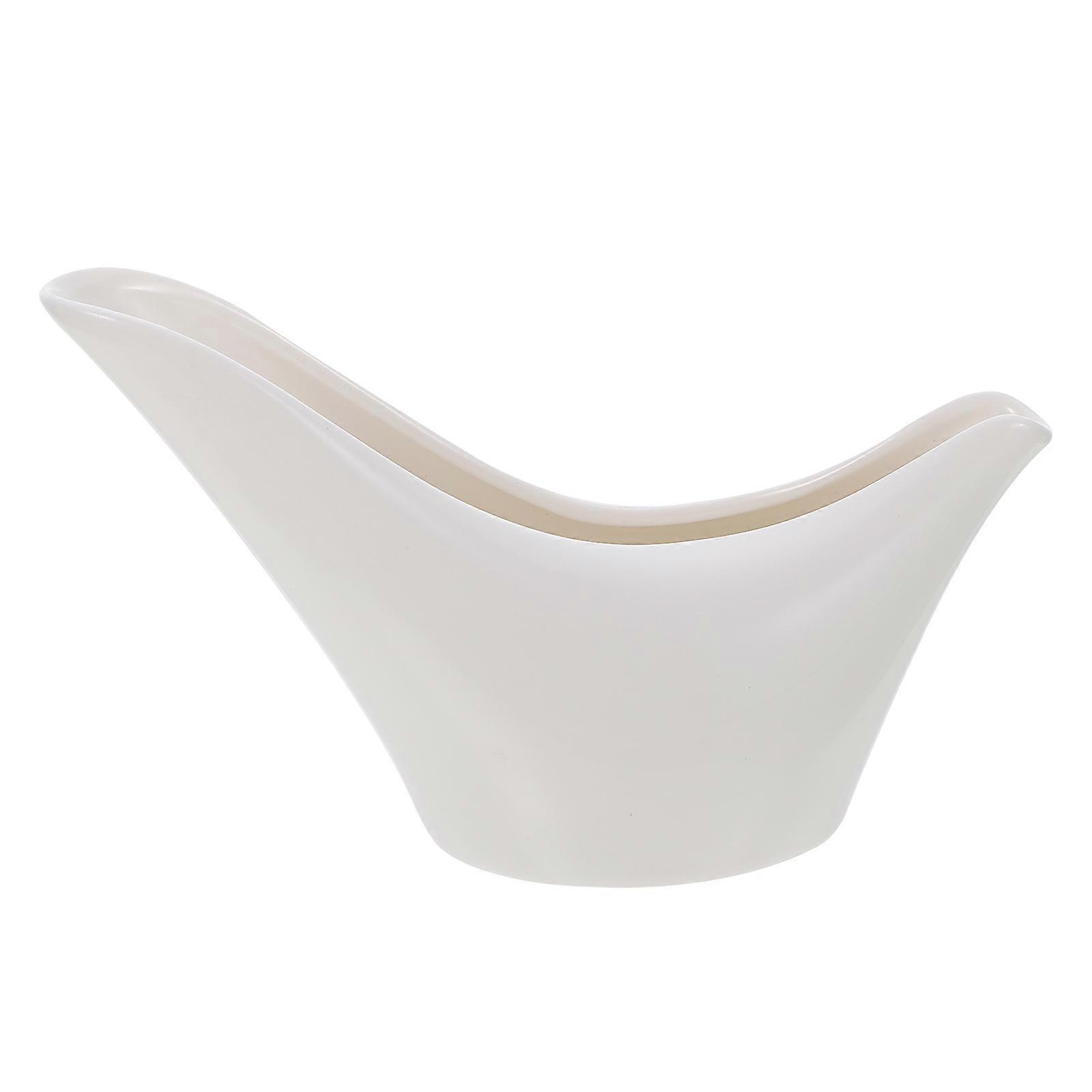 White Ceramic Sauce Boat Pouring Sauce Milk Dispensing Ideal For Dining 17X10CM 1Pc