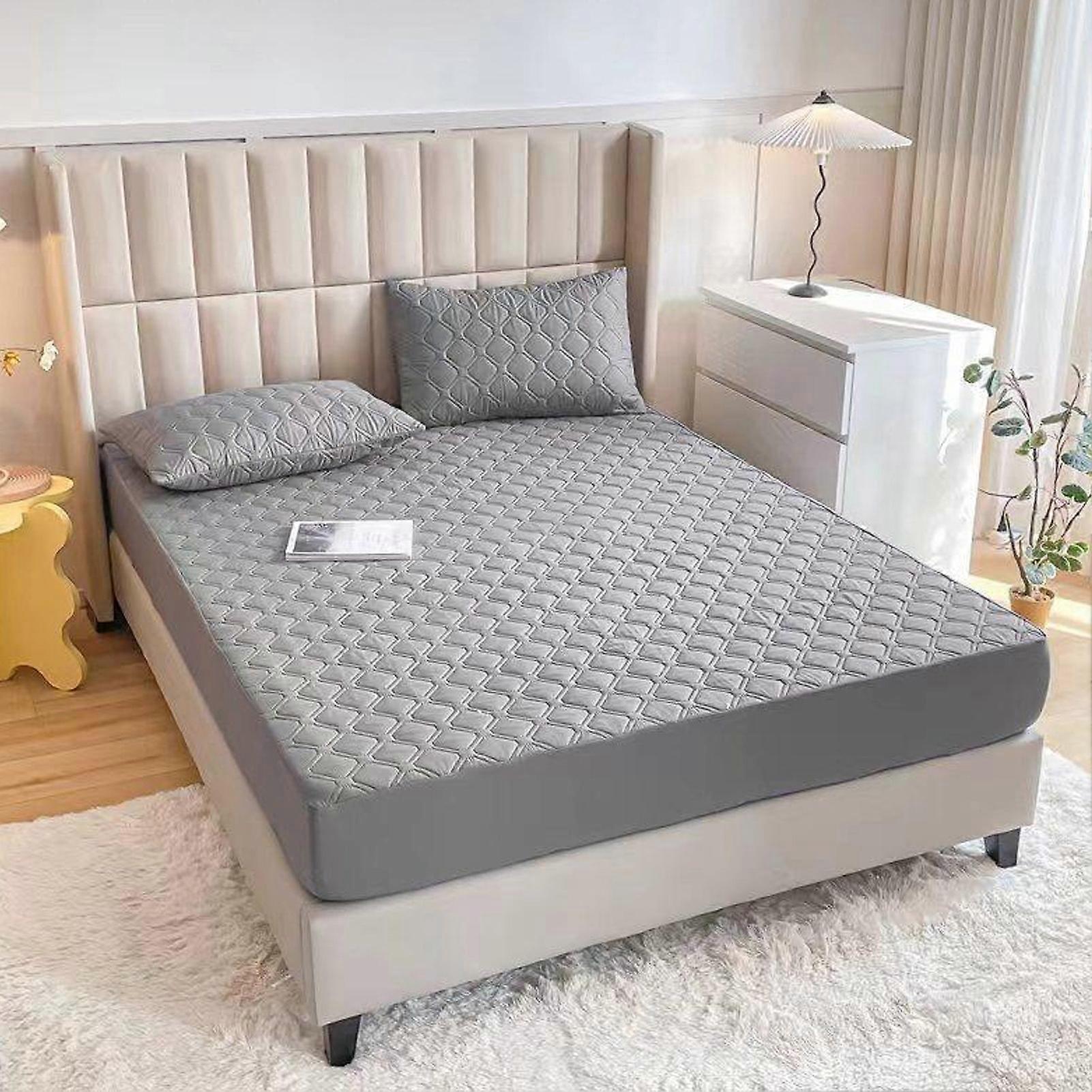 Water Resistant Mattress Protector 180x200cm Square Plaid