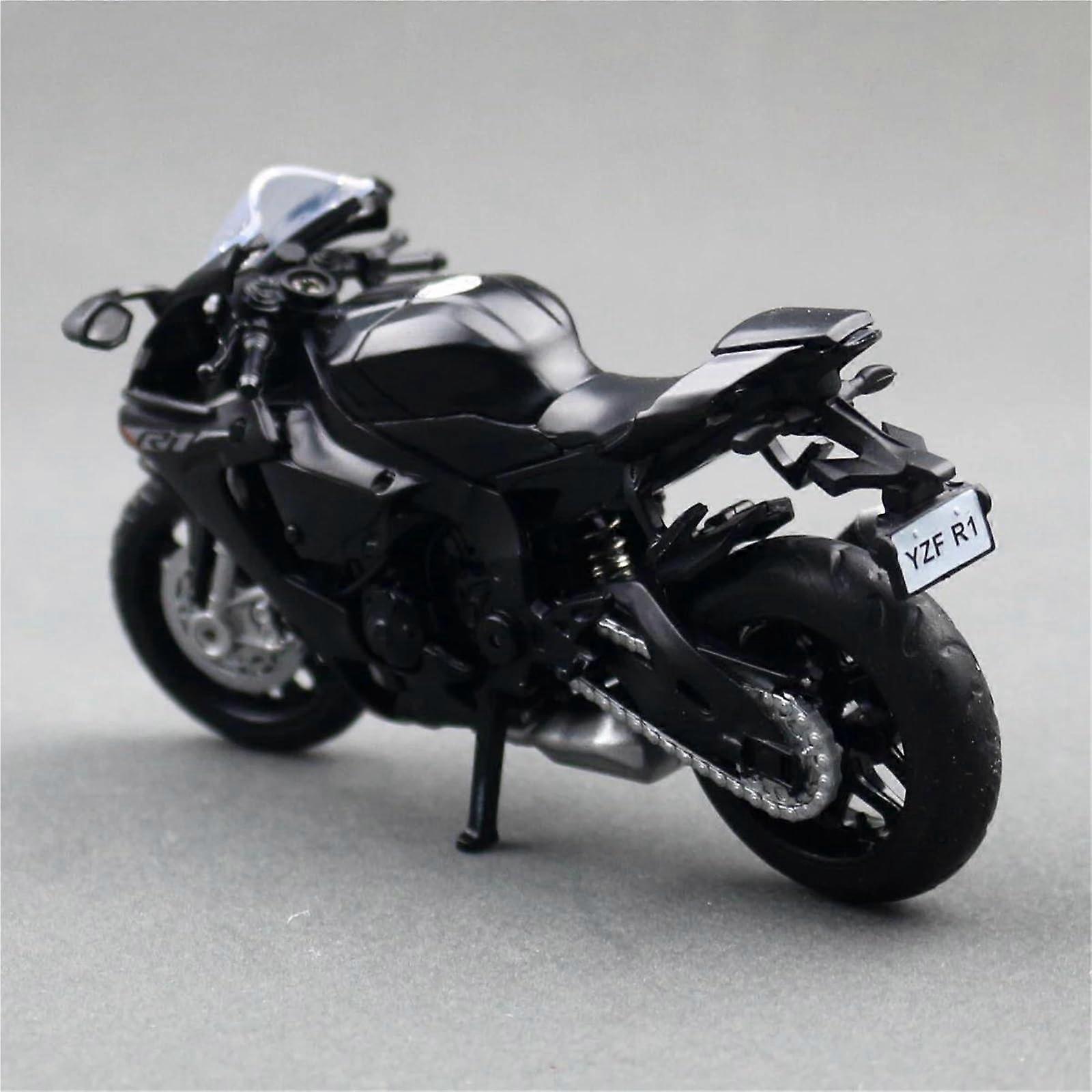 Die Cast Motorcycle 1/18 Scale Model with Realistic Detailing Black Collector Piece