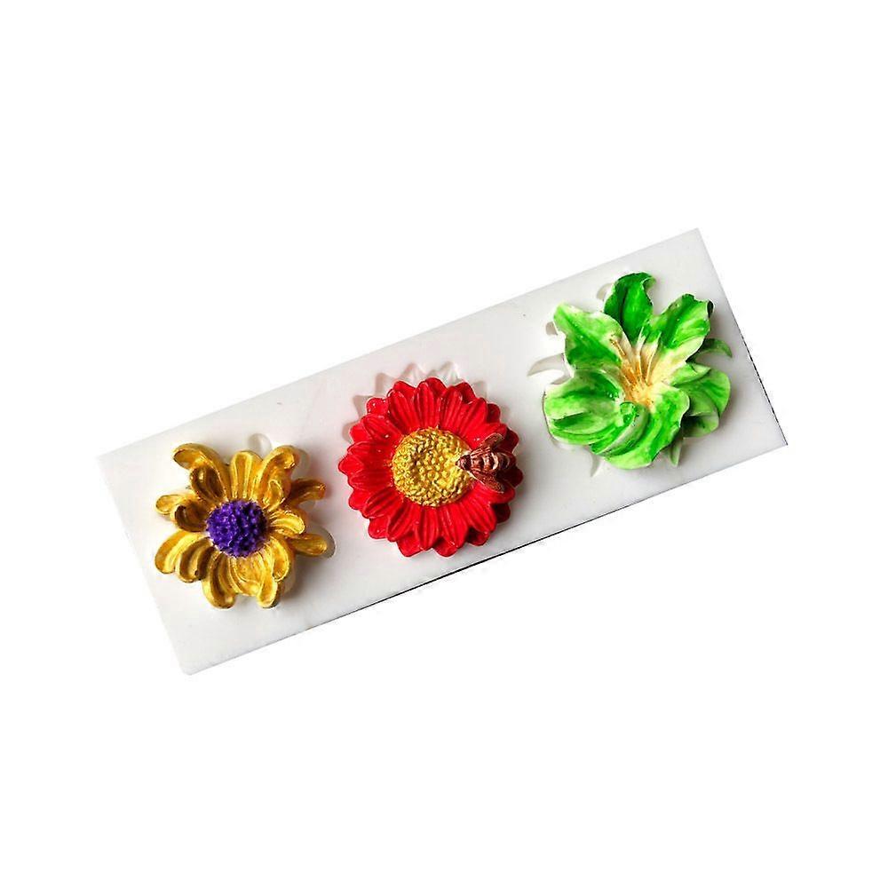 3-hole flower shape cake decorative mold - 1PC