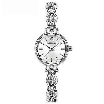 MOKAGO Damklocka med diamantarmband - Elegant moderiktig stil med kristalldetaljer, snyggt silverboett och armband för damer