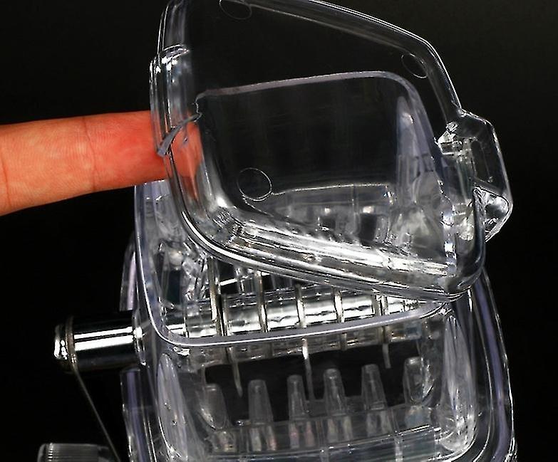 Manual ice crusher