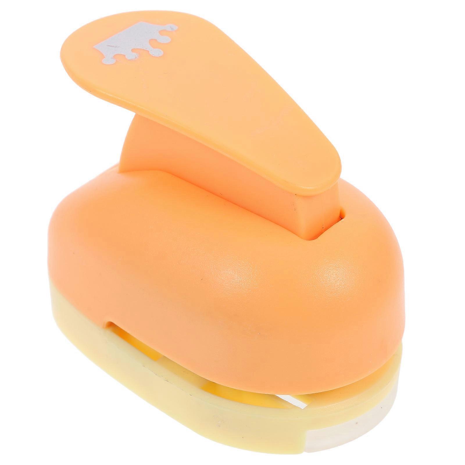 手作りパンチペーパーパンチャーDIYクラフトホールパンチスクラップブッキングデザインクラウン形状7.5X6cm紙タグ1個を作成