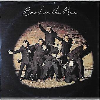 WINGS BAND ON THE RUN.. Iconic Album Retro jigsaw puzzle game for adults and kids KA0160