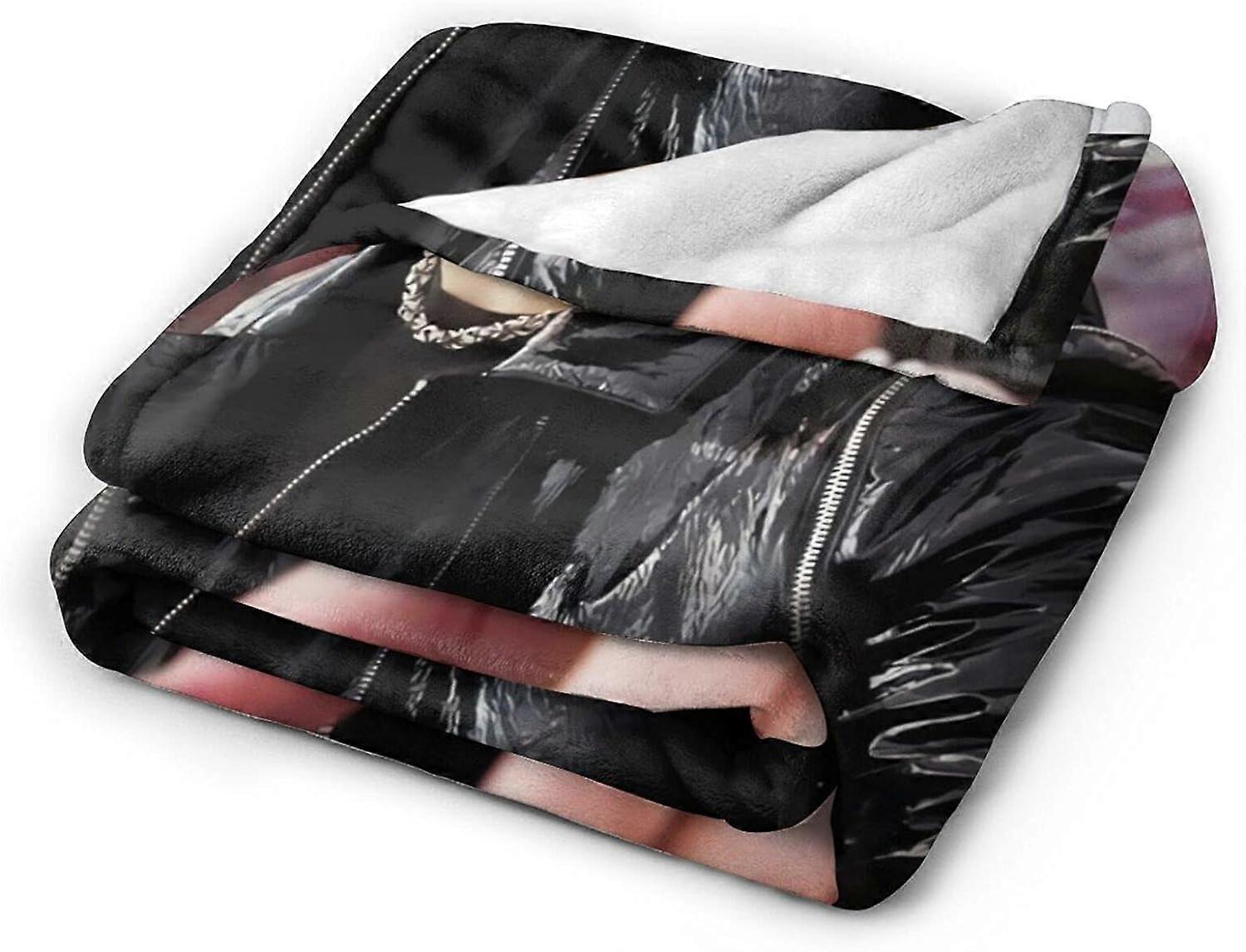 Blankets Luke Hemmings Soft and Comfortable Warm Fleece Fluffy Plush Throw Blankets Yoga Blankets Beach Blanket Picnic Blankets for Sofa Bed Camping T