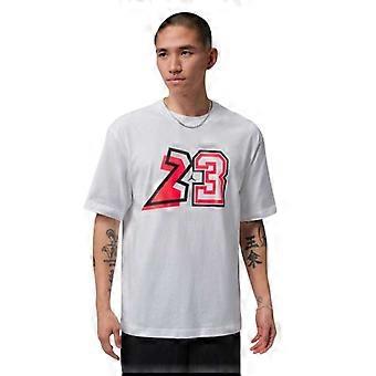 Camiseta Nike Masculina 23 com Estampa Gráfica