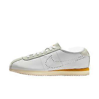 Nike Cortez Blanco Bronce Swoosh Perforado para Mujer HQ1841-100