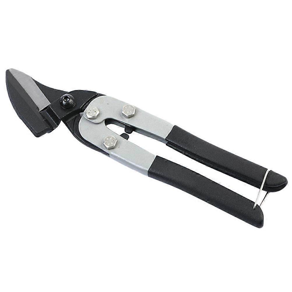 Versatile Tin Snips for Carpets and Sheet Metal, Combining Strength and Precision