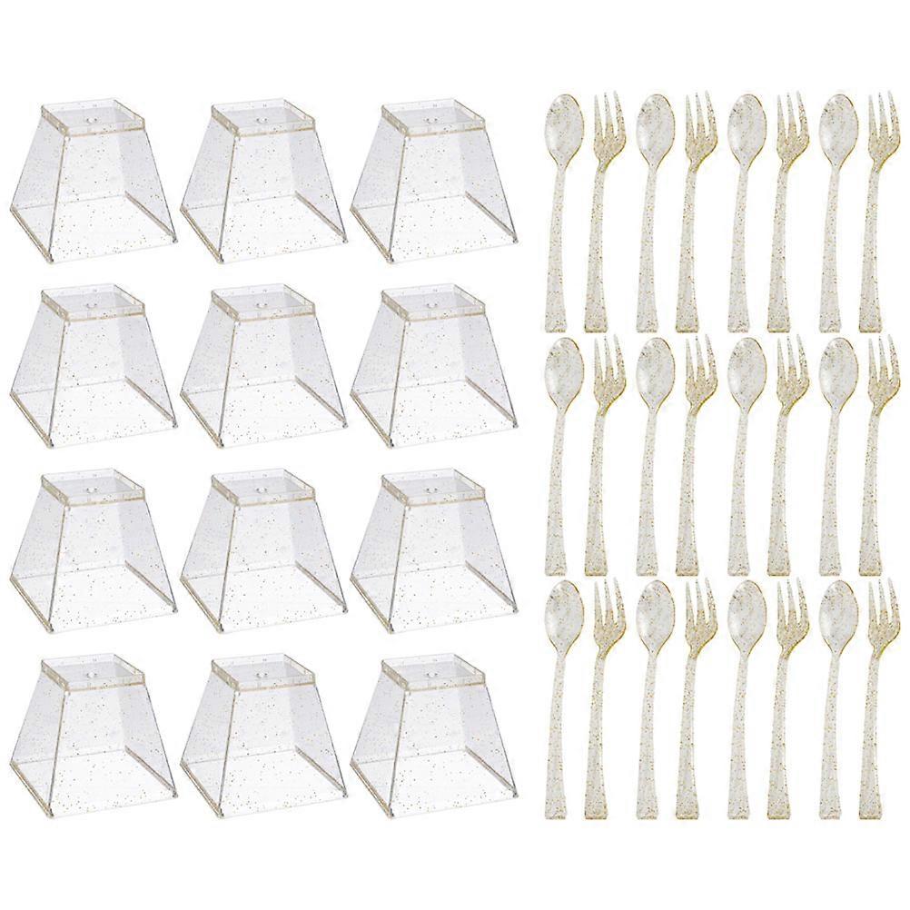 Golden Dessert Cup Set with and for Parties, Lightweight Material, Compact Design