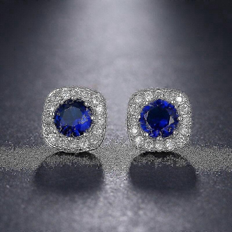 Luxury White Zircon Stud Earring