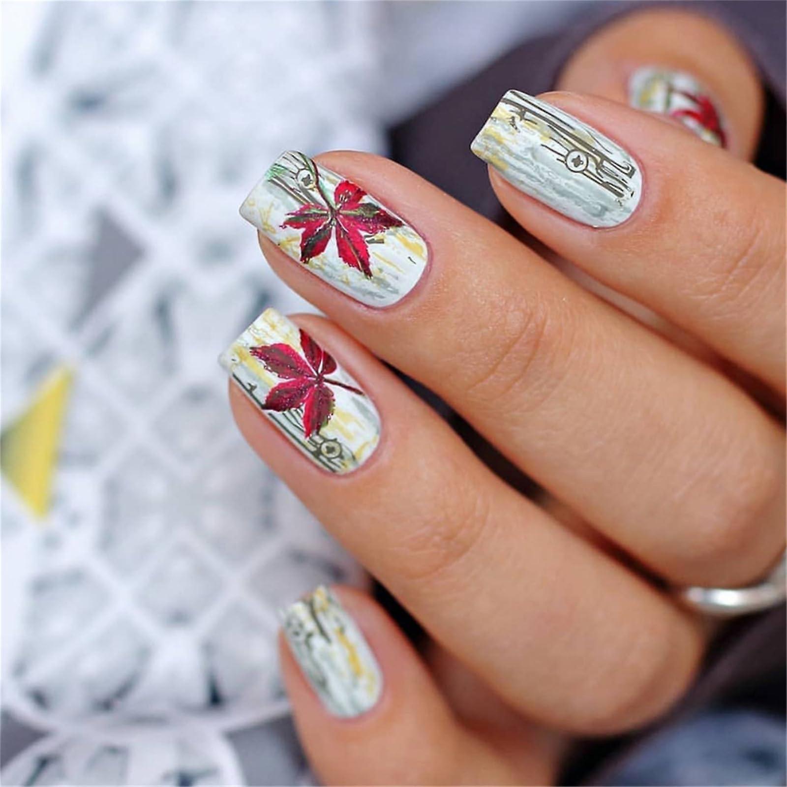 Short Square Press On Nails Matte Winter Nail Art Set Wool Print Maple Leaf Design 24pcs