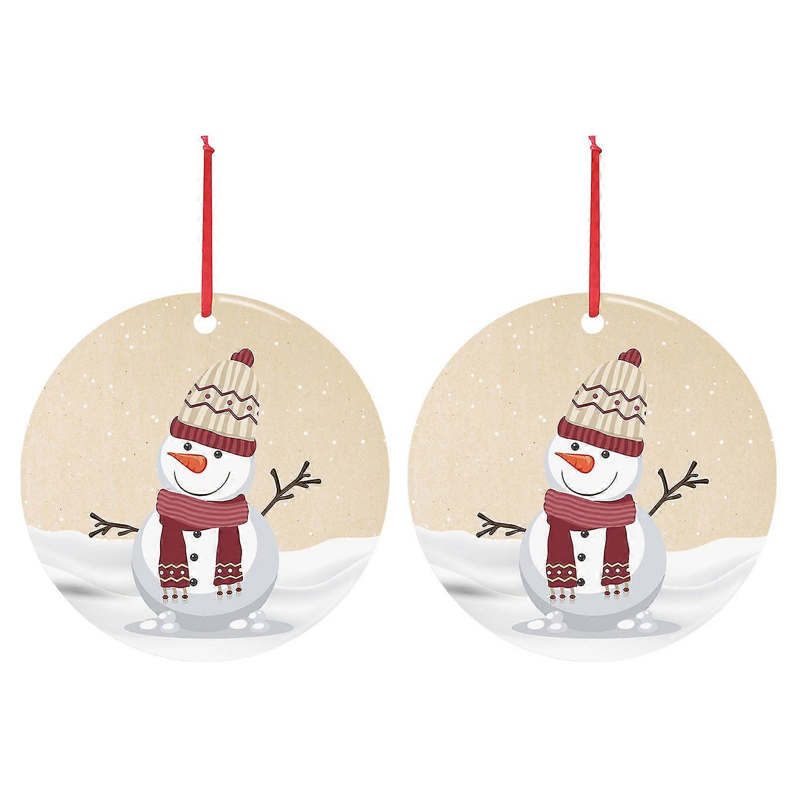 تخصيص الزينة على شكل الحلي المعلقة لتزيين عيد الميلاد