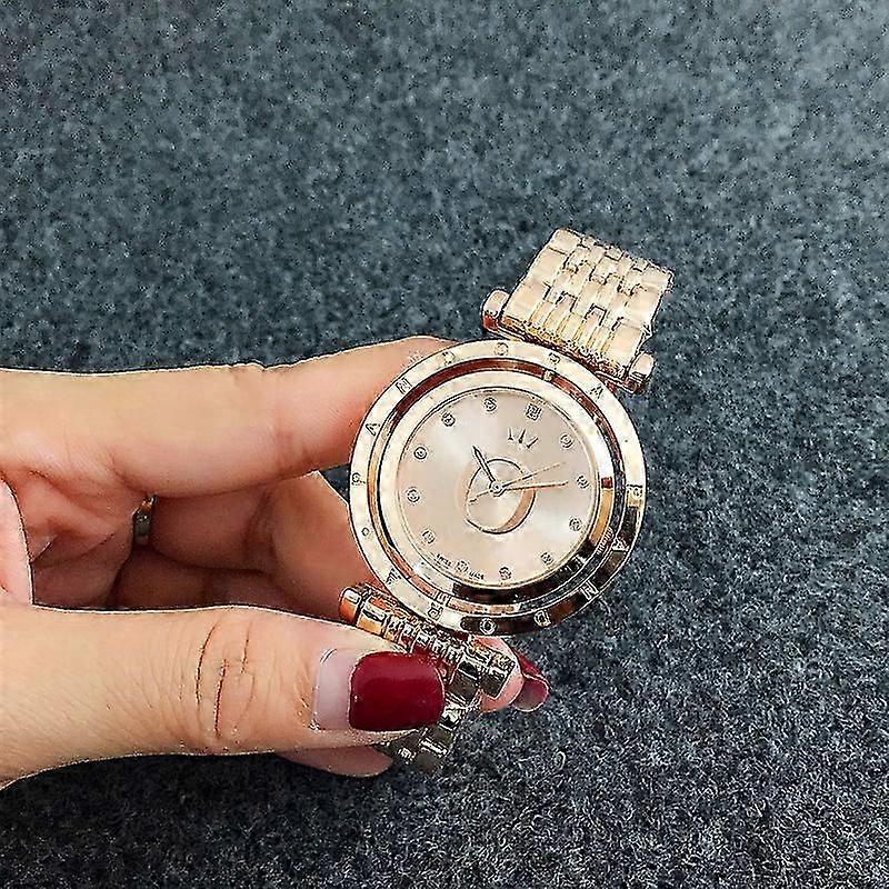 convient à la montre décontractée rotative pour femme Pandora