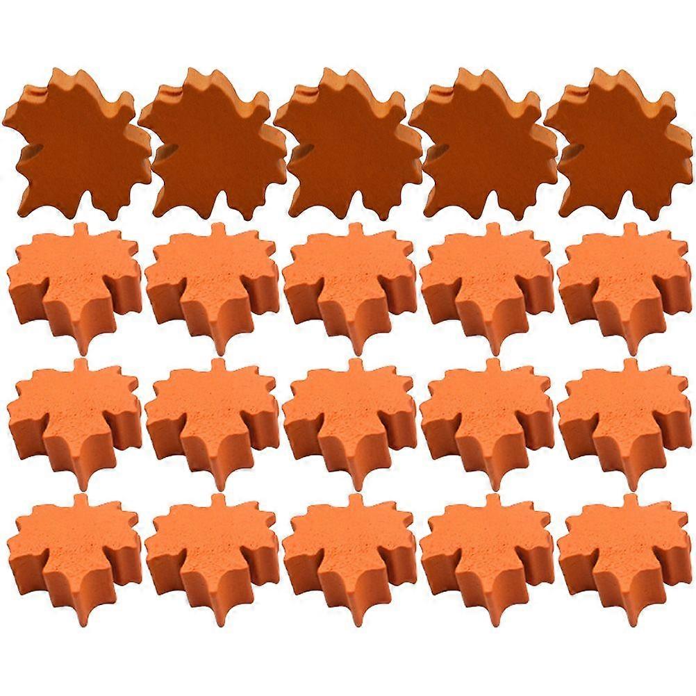 30pcs DIY Beaded String Materials Thanksgiving Pendant Making Beads Maple Leaf Beads