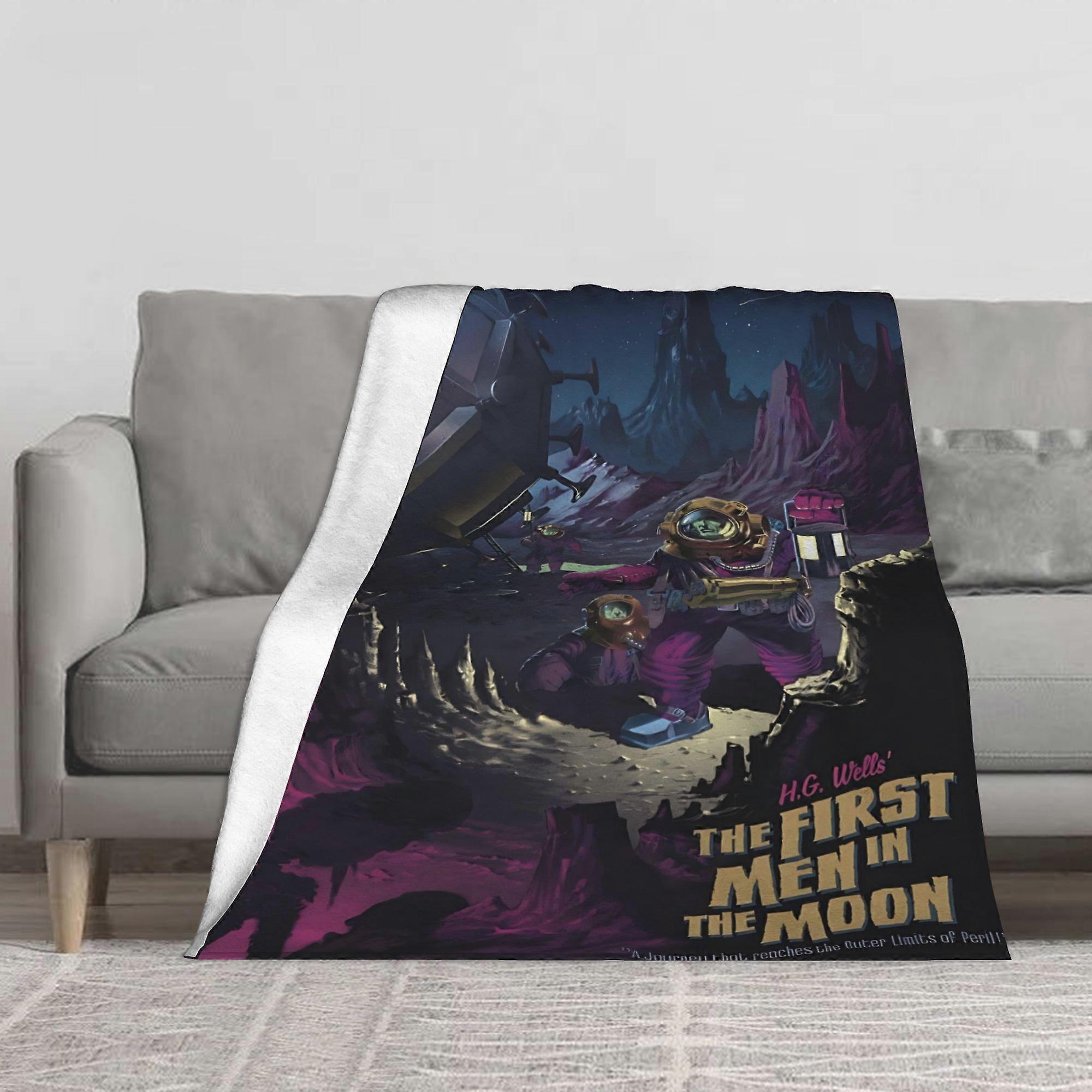 H.G. Wells First Men in the Moon Blanket - Science Fiction Bedspread with Time Machine Design, Soft Flannel All-Season T-AZXCV3