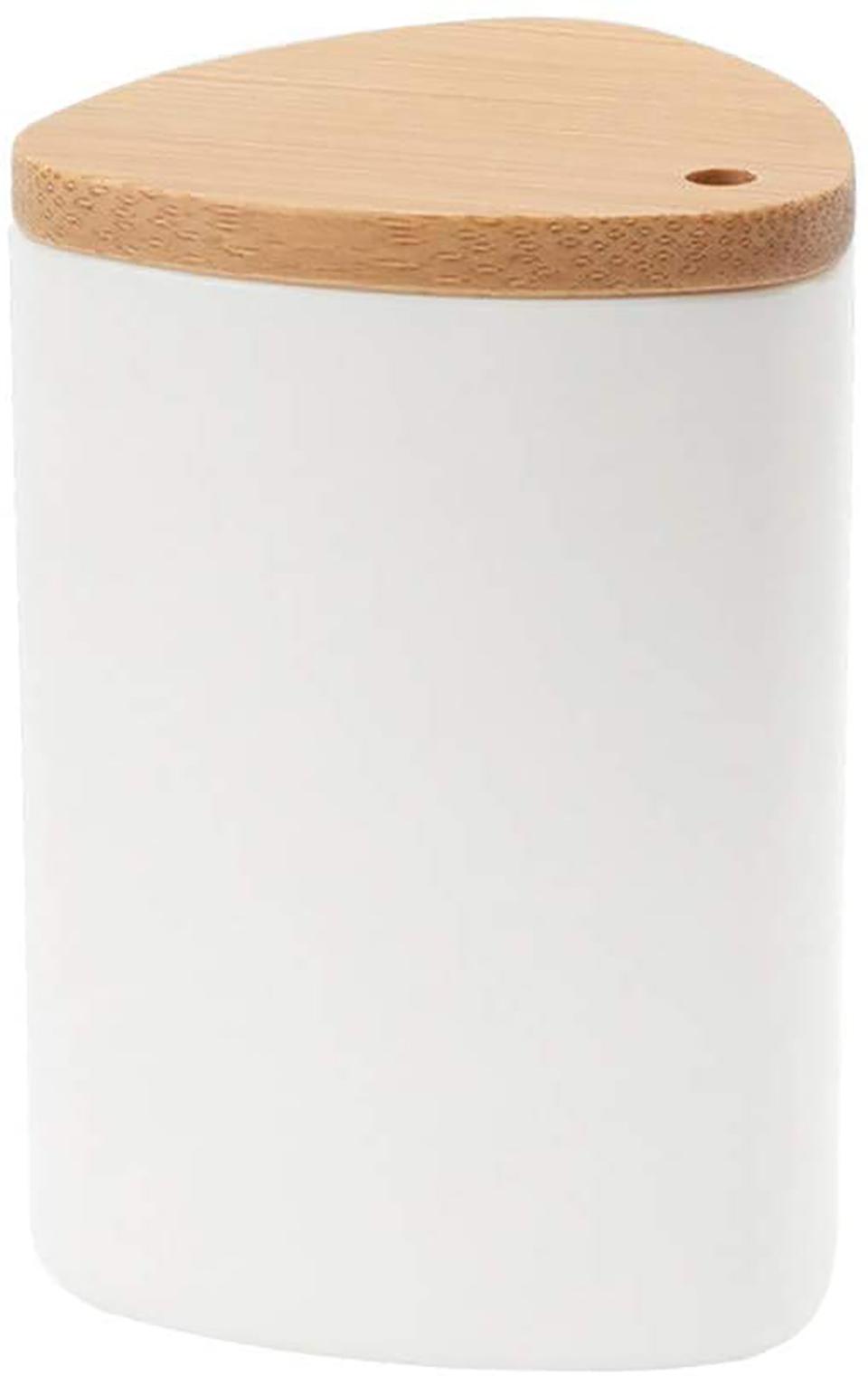 Plastic Toothpick Holder,Toothpicks holder with Bamboo Lid Simple Desktop Toothpicks Dispenser Jar Box