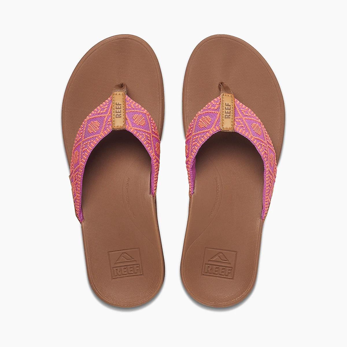Women's Reef Ortho Woven Sandals ~ Fuchsia