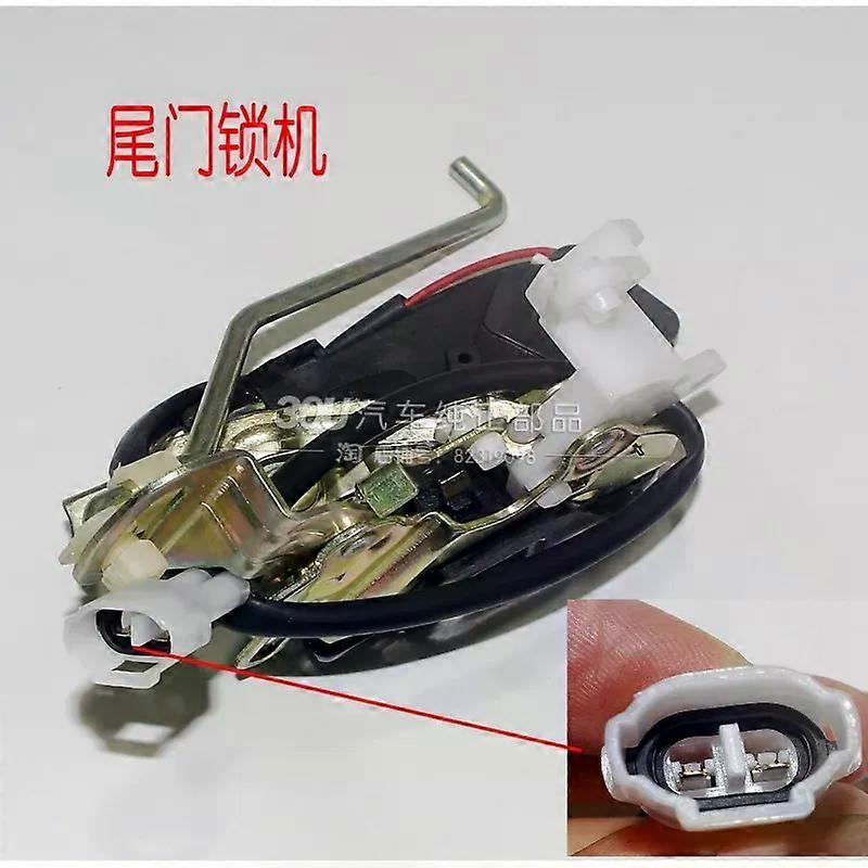 PAJERO2 V10V20V30V40W latch, tailgate latch, tailgate latch, MB669381