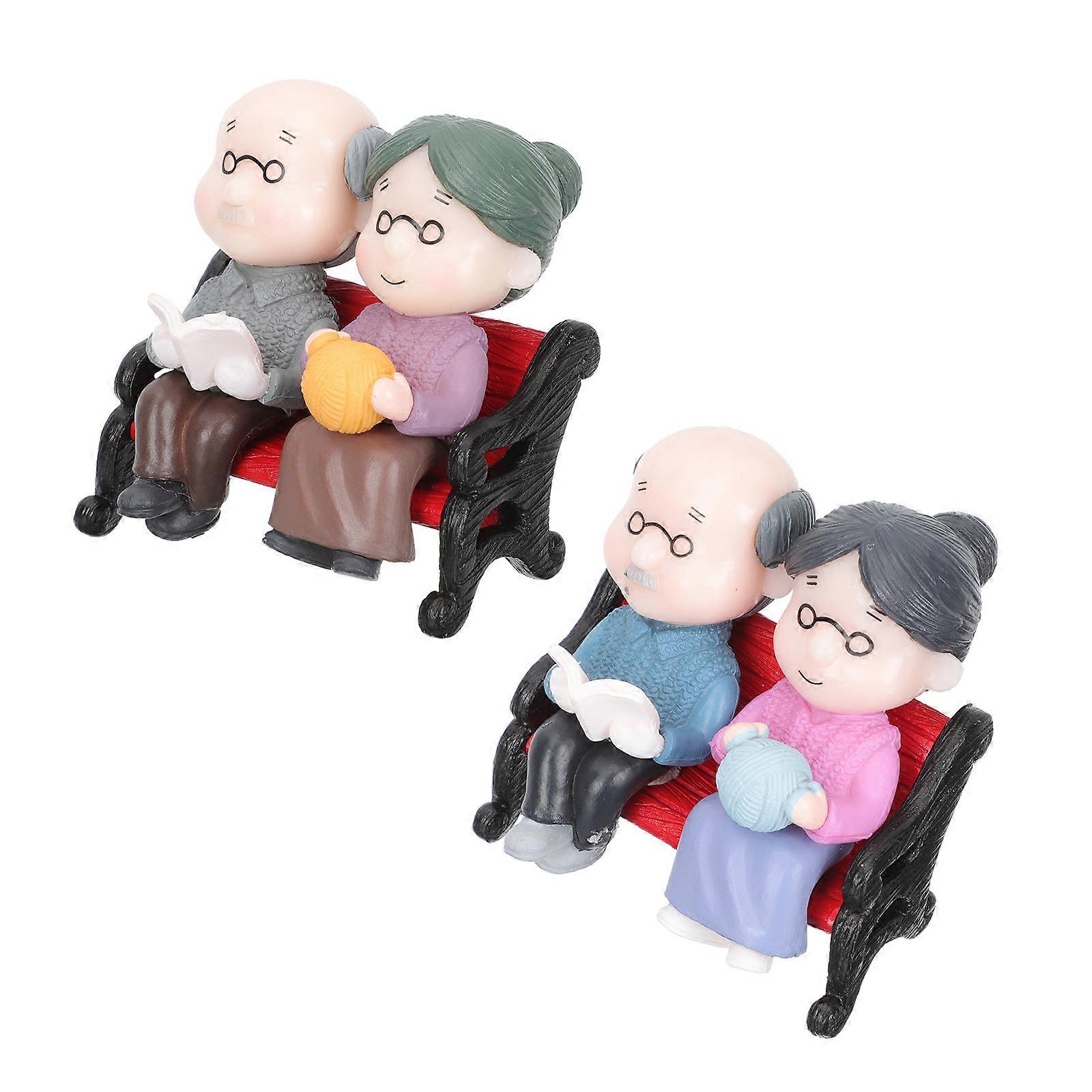 Creative Desktop Decors PVC Couple Statues for Decoration 4Pcs Set