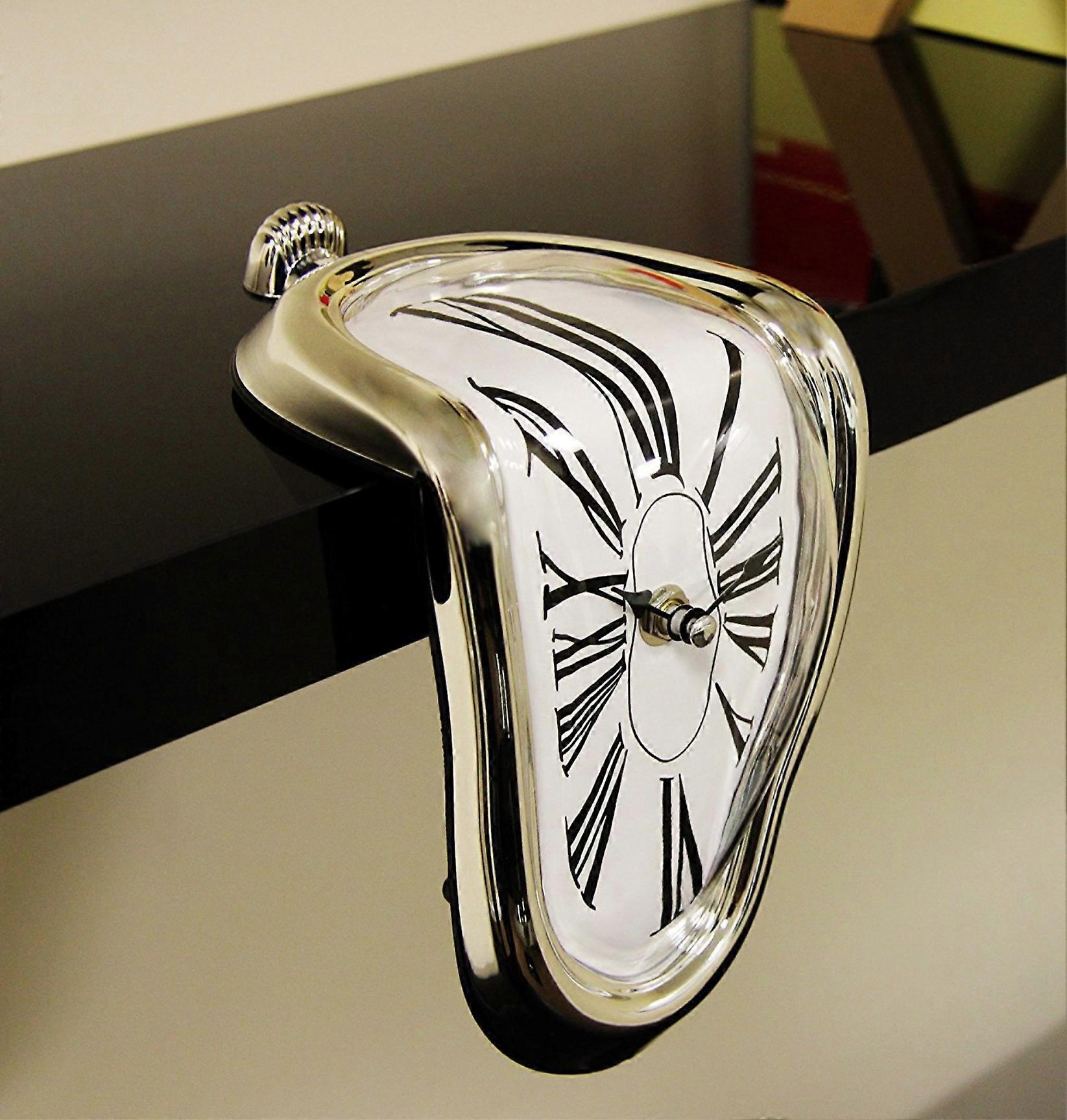 Creative Seat Twist Clock Melting Clock Table Clock Retro Right Angle Roman Numeral Clock Distorted Space Time Clock