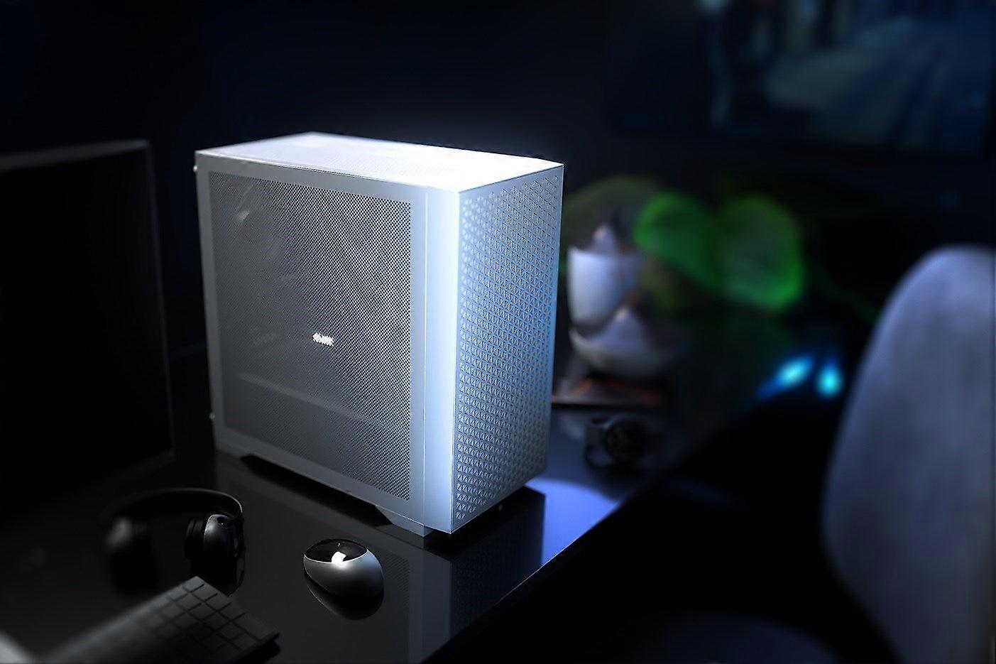 Logic Dart Pro Mini Usb-c Pc Behuizing Wit
