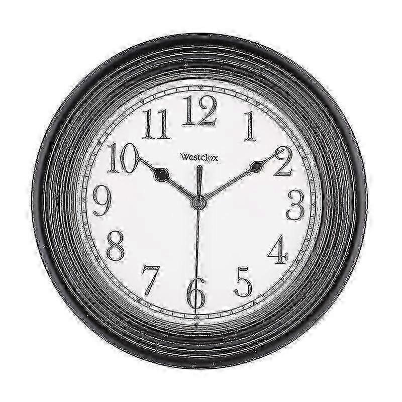 Outdoor Quartz Clock with Built-in Thermometer