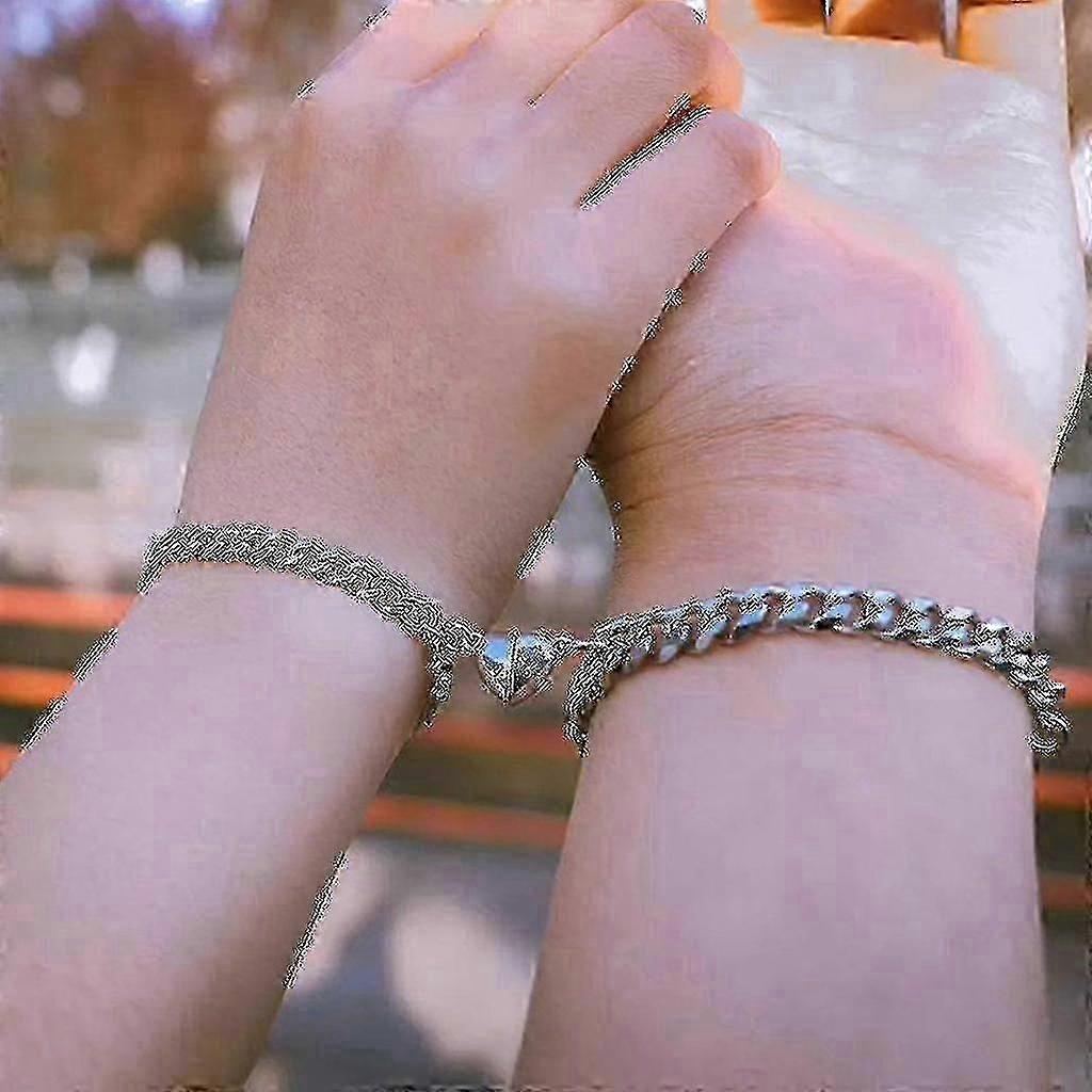 2pcs Pulseiras de Casal com Charme de Corao Prateado Presente Magntico para Amantes