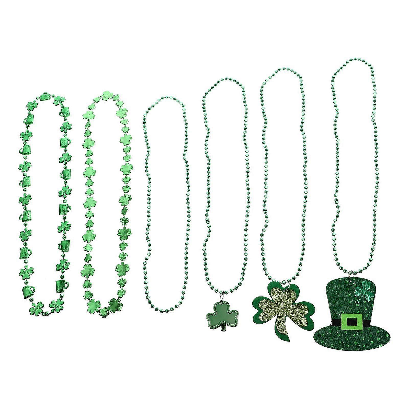 12Pcs St. Patrick's Day Pendants Plastic Bead String Decors String Ornaments