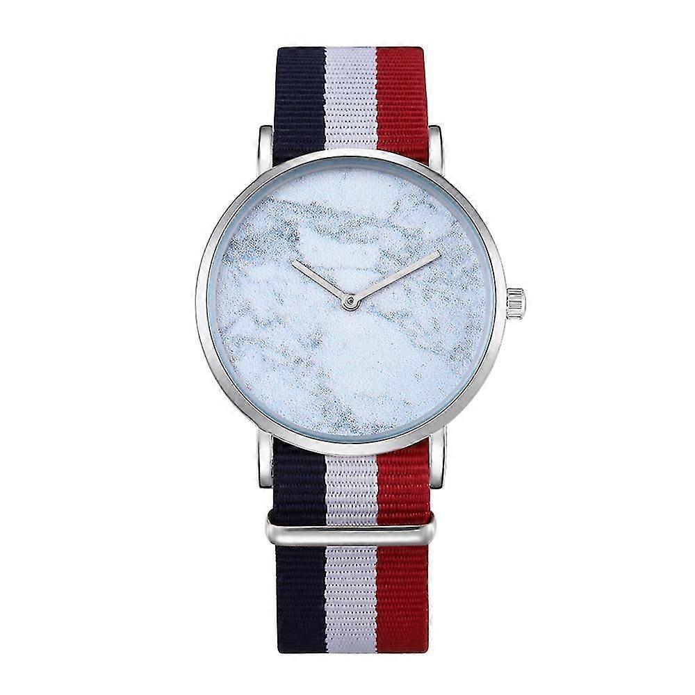 Cagarny 6812 Nylon Strap Quartz Movement Watch