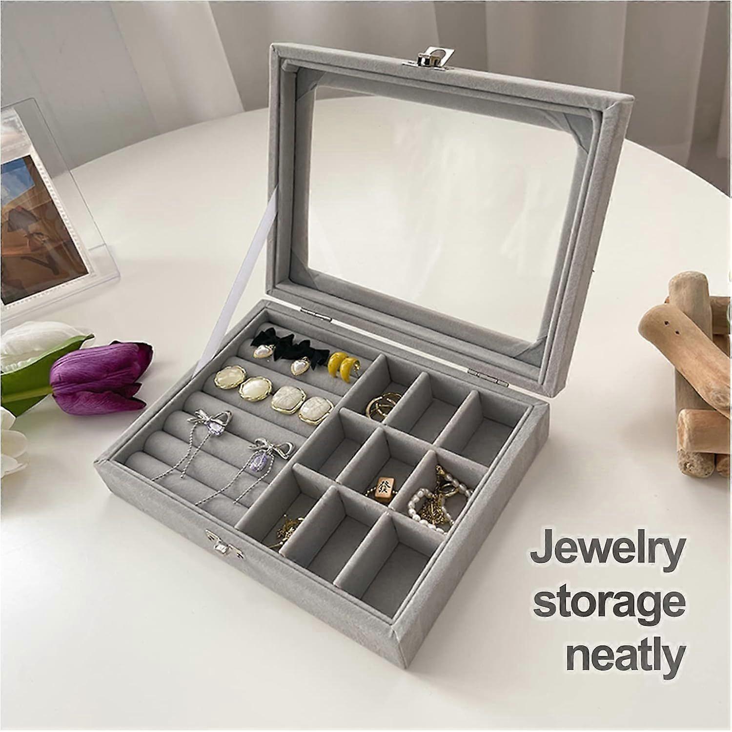 Smyckeförvaring i sammet, ring- och örhängesförvaring