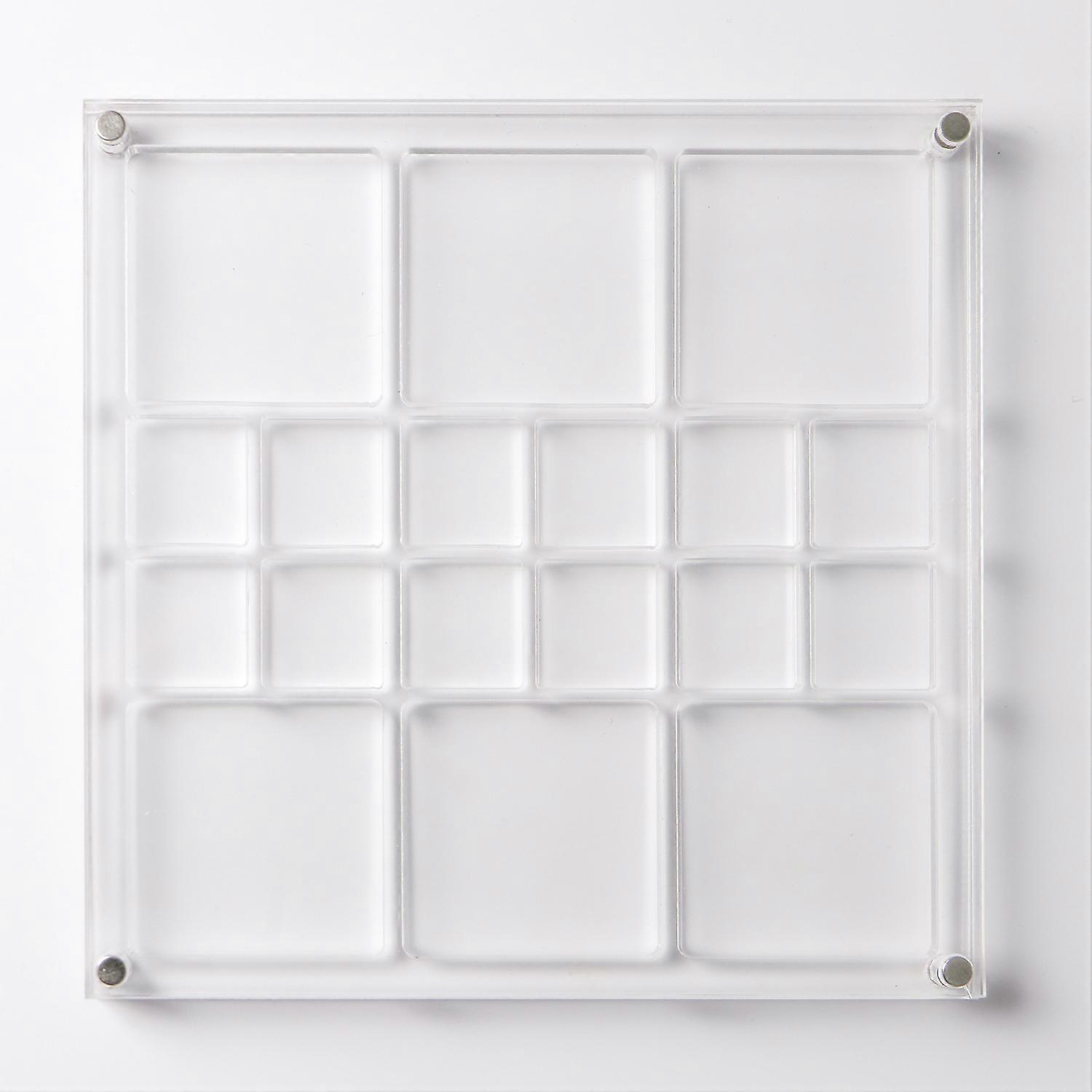 Acrylic Magnetic Seashell Display Box