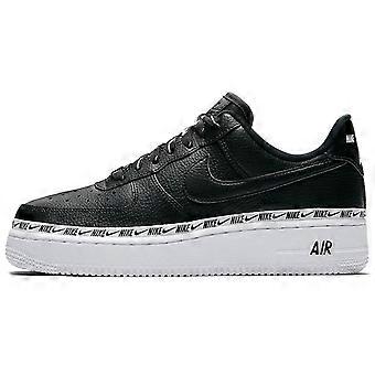 Nike Air Force 1 07 SE Casual Halkfria Lättvikts Halkfria Lättvikts Låga Skateboardskor Dam Svarta AH6827-002