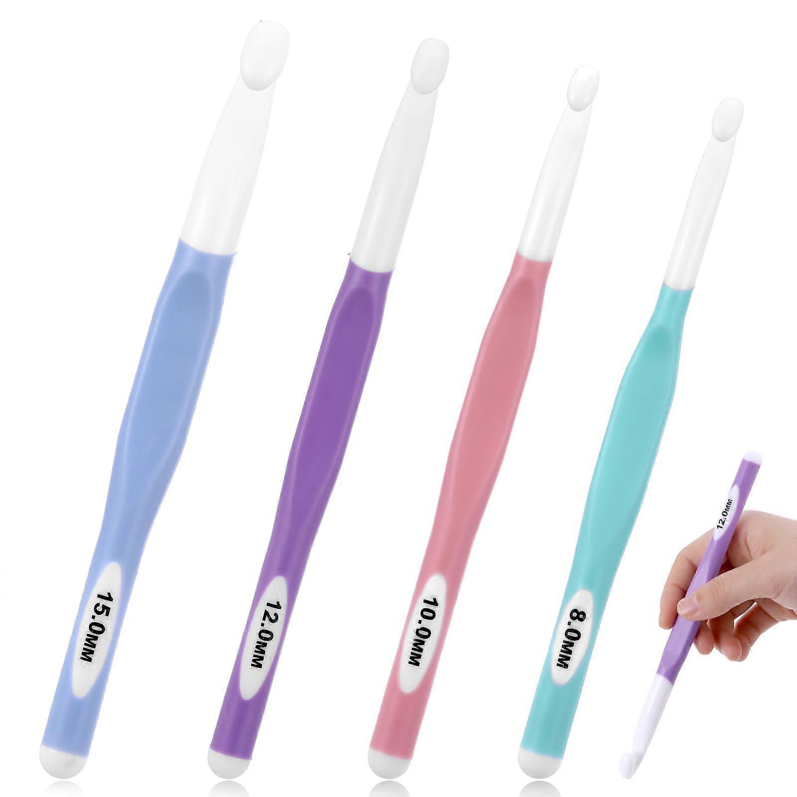 4 Piece Large Crochet Hook Set - Plastic Chunky Crochet Hooks for Thick Wool and Bulky Yarn Projects (8 mm, 10 mm, 12 mm)