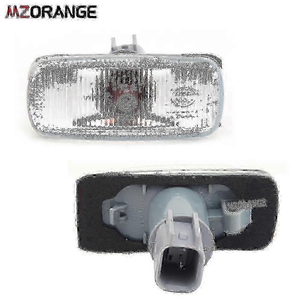 Side marker lamp for Chrysler 300C with turn signal function