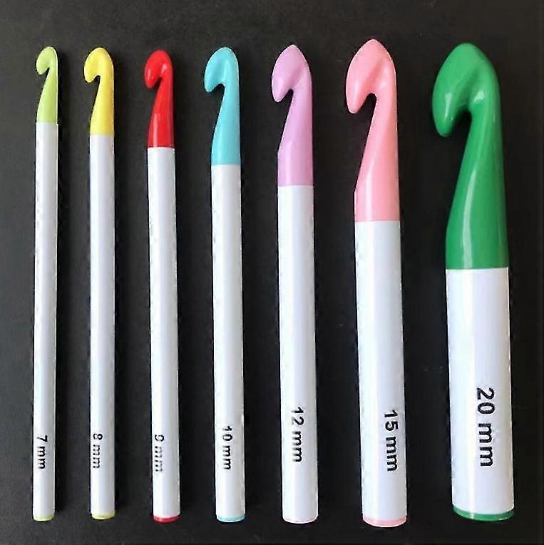 7pcs Set New Thickened Plastic Handle Crochet Colored Knitted Sweater Crochet Hooks
