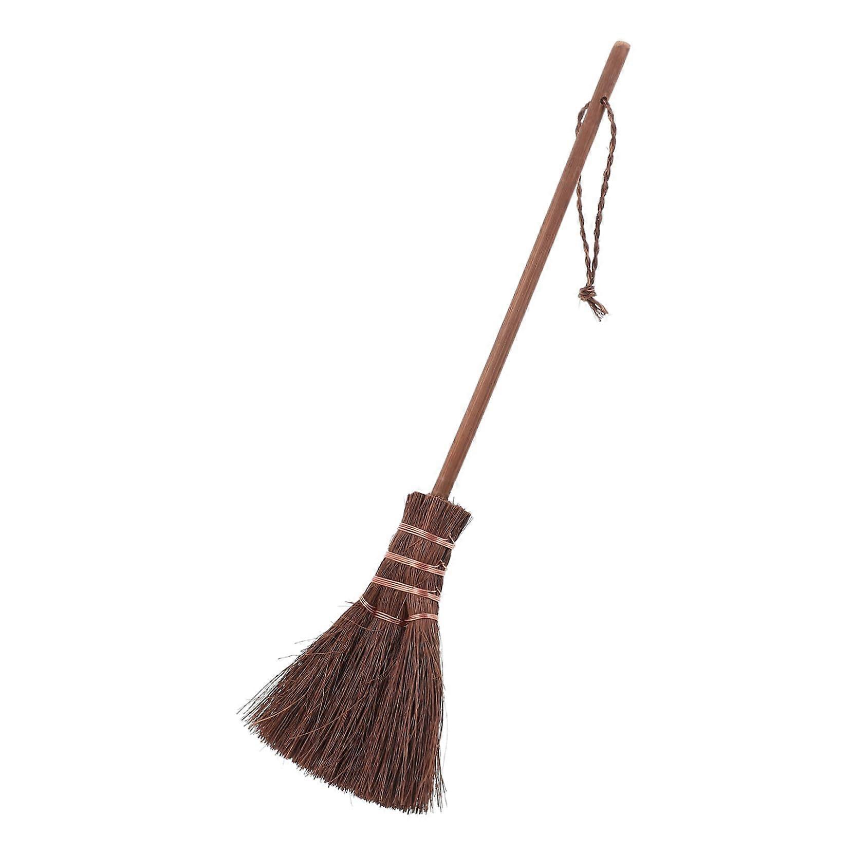 Small Hand Broom for Kung Fu Tea Cleaning with Brown Silk Hard Bristles