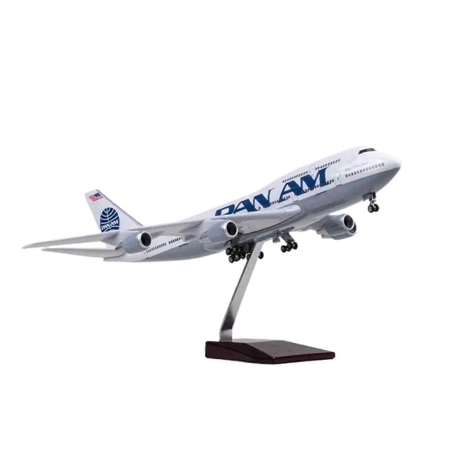 Metal Plane Model DieCast 1:150 Scale B747 Aircraft with Light and Wheel