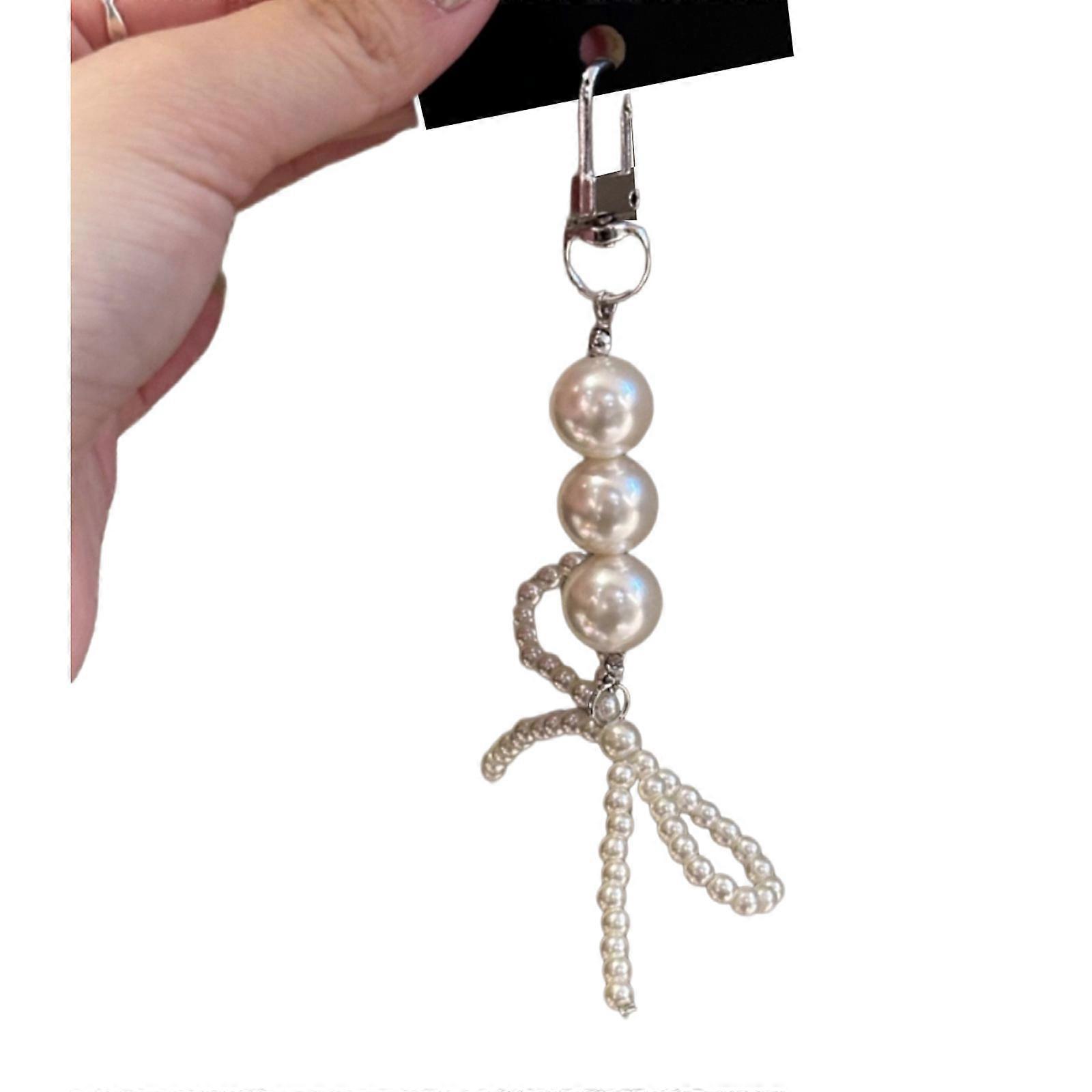 Vacker rosetthänge med pärla, nyckelring, modeväsktillbehör, elegant väskprydnad, imitationspärlmaterial för alla tillfällen