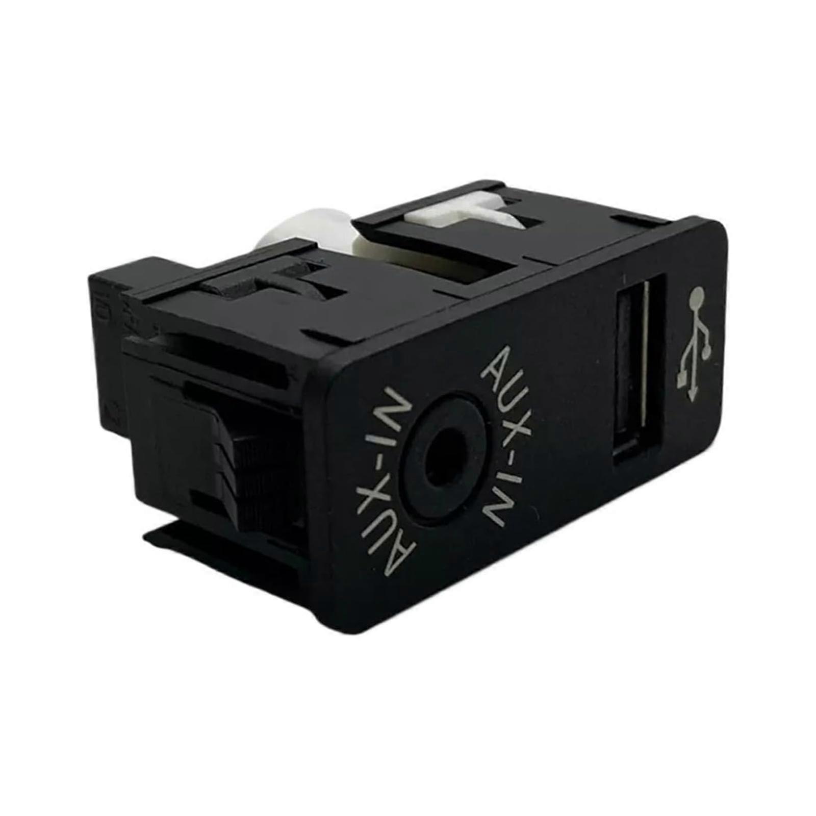 3.5mm MP3 Stereo Car Radio Adapter 84109229246 USB Reader Input Adapter Connection Stereo Interfaces Multicolor