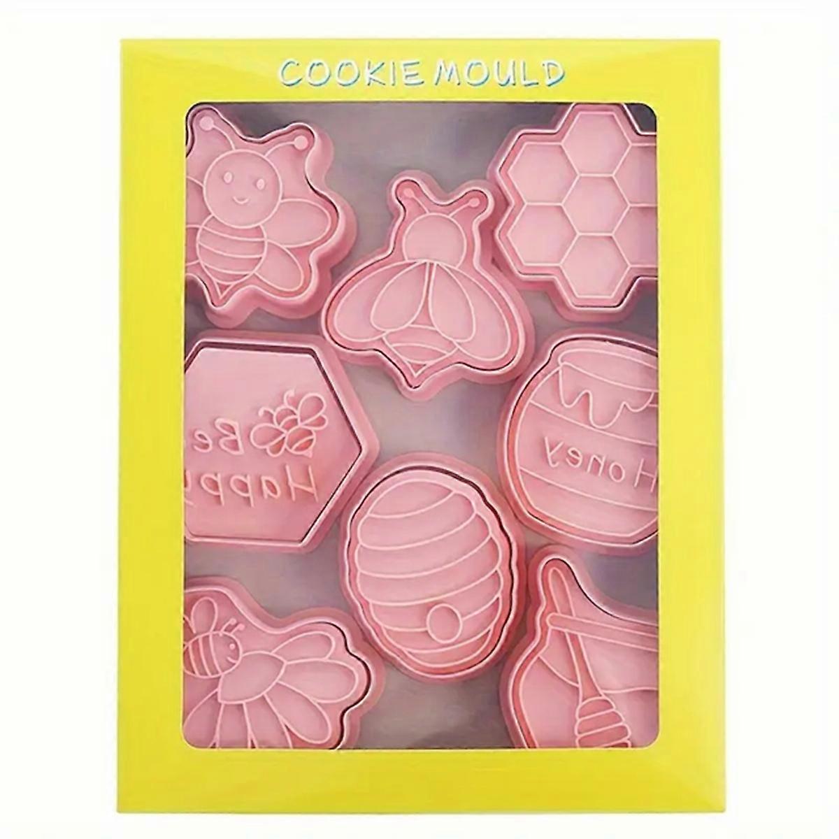 Cookie Cutter Set: 8 x Bee Cutters, Plastic