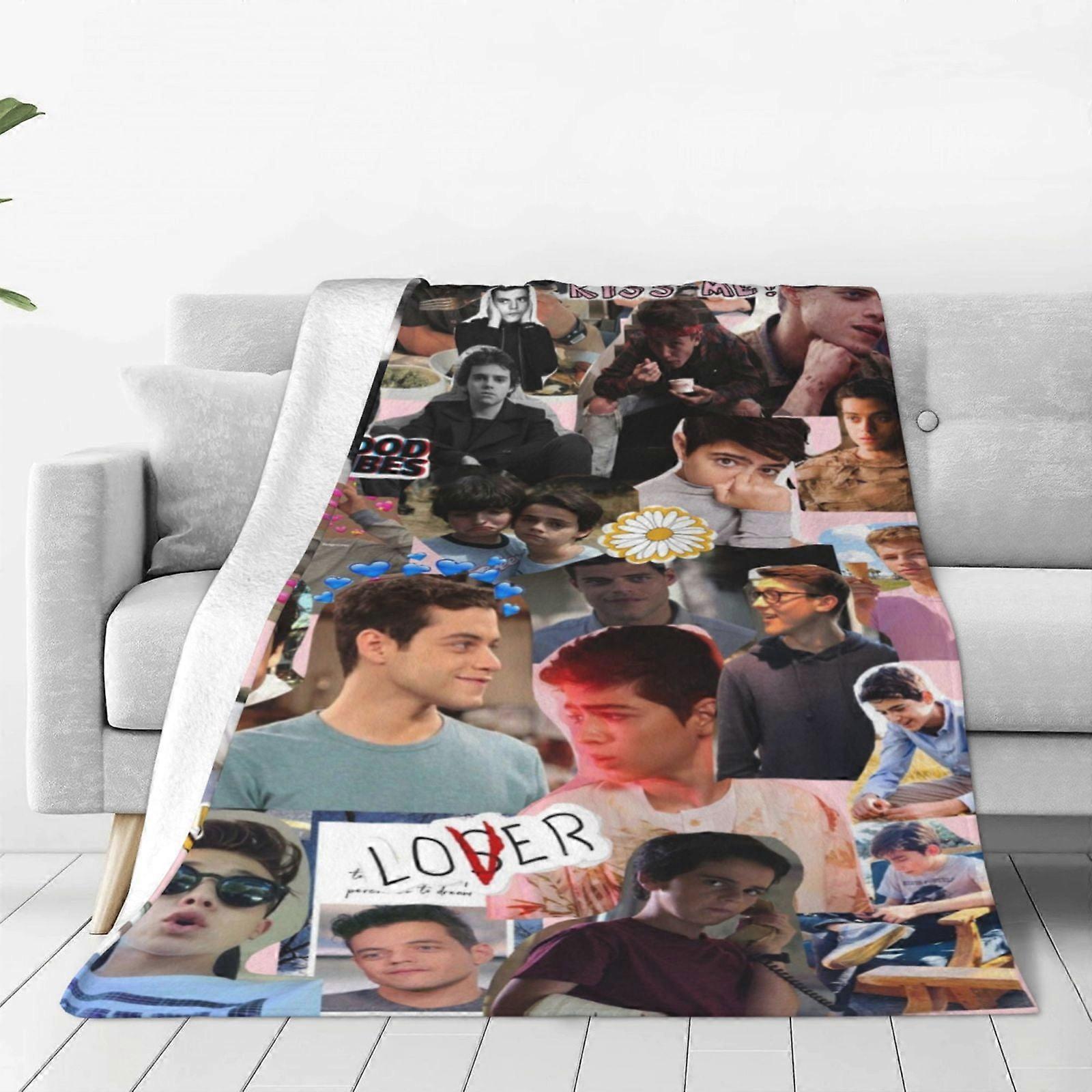 Aidan Gallagher Fleece Throw Blanket, Ultra Soft Cozy Luxury Fuzzy Blanket For Couch Bed Sofa, Lightweight Warm Plush Blhufhf447