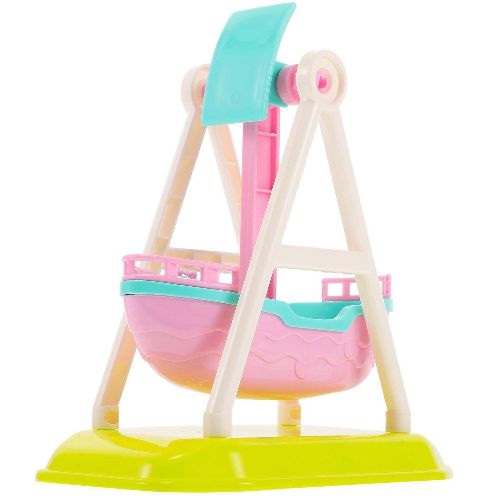 ドールハウスプレイハウスアクセサリー用ミニチュア海賊船モデル – 創造的な家族の交流と家のシーンのための安全なプラスチック製の想像力豊かなプレイセット