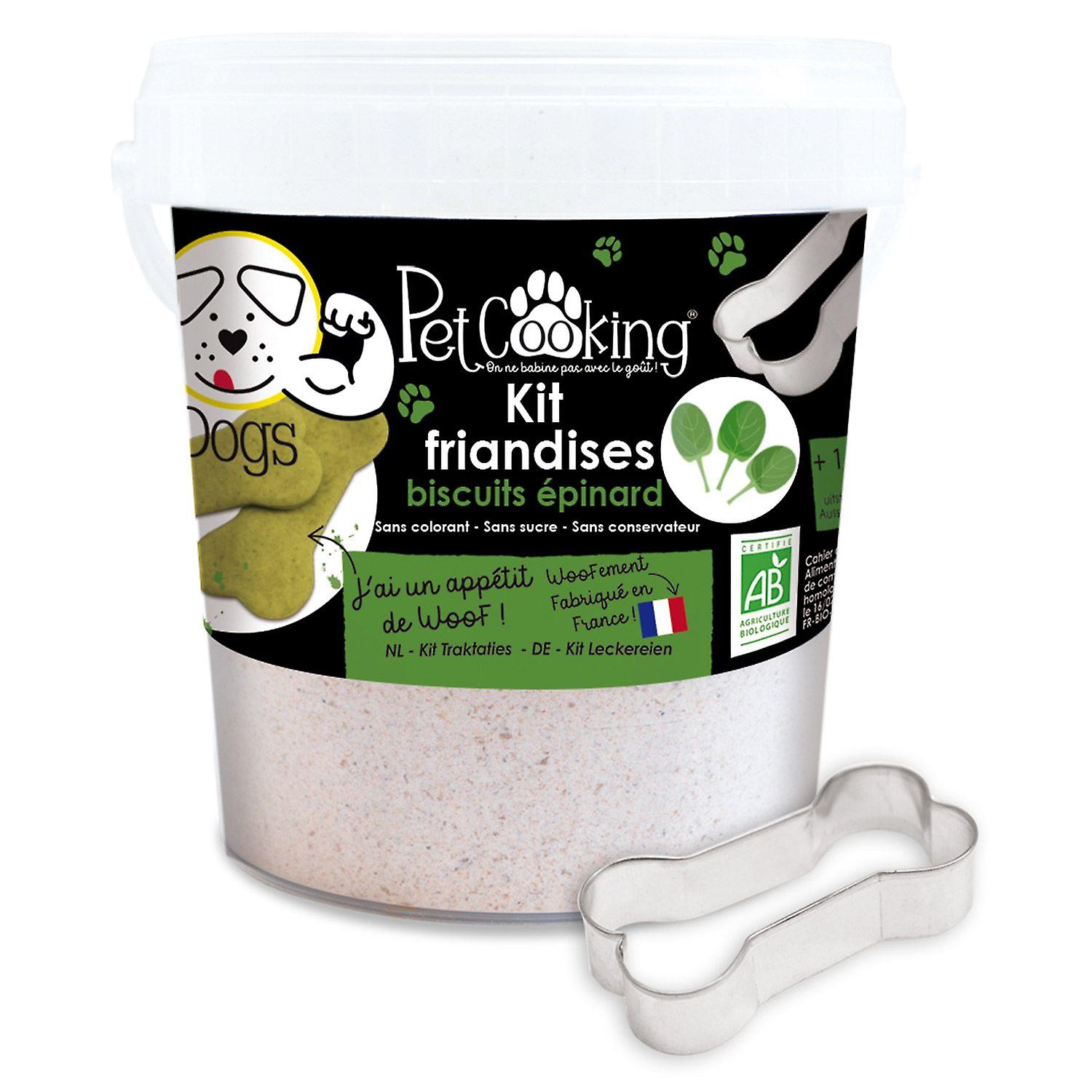 Mix to make spinach dog treats 400 g