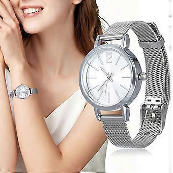 Muoti Naiset Katso Brand Luxury Mesh Belt Band Creative Quartz rannekellot Nainen rannekoru Rannekello Montre Femme (hopea valkoinen)