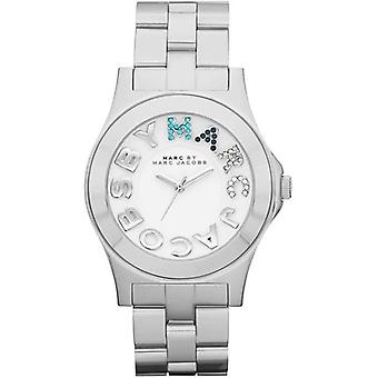 Marc by Marc Jacobs Mode Quartz Analog Women's Watch with STAINLEss Steel Bracelet MBM3136