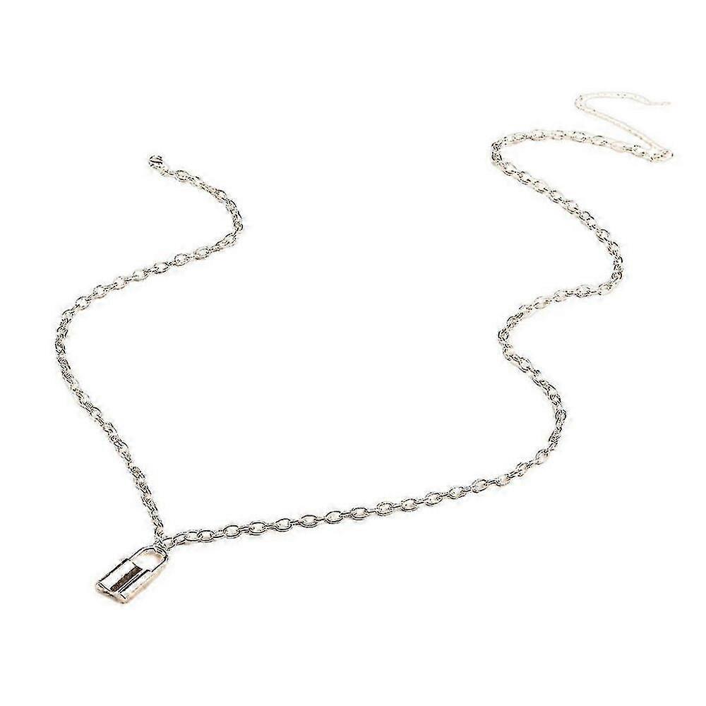 Women's summer body chain with clasp design, an elegant navel chain accessory, suitable for the waist and abdomen.