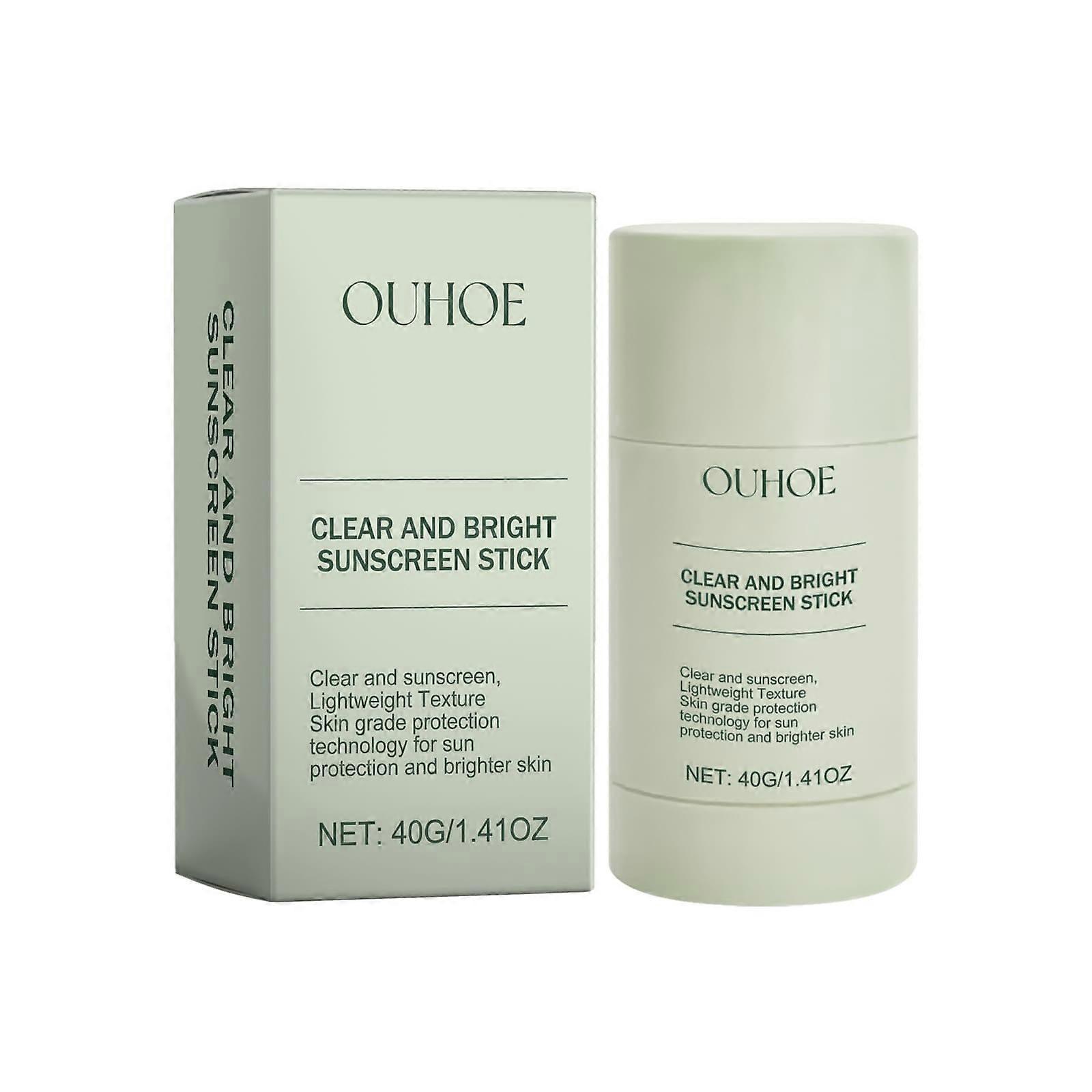 Sunscreen Stick: Botanical turmeric deeply nourishes skin and can be used in combination.