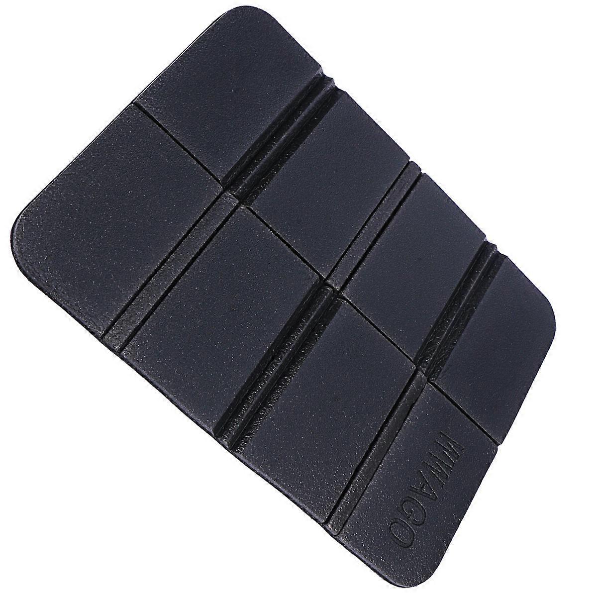 Lightweight AntiMoisture Sitting Pad Ideal for Parks and Shaded Spots